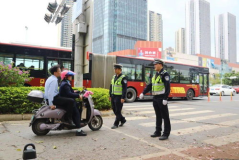 柳州交警网,守护城市交通安全，共建和谐出行环境